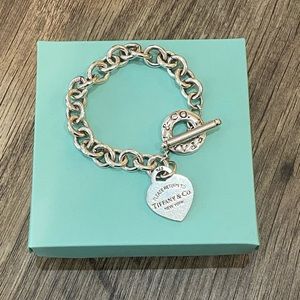 Tiffany & Co. Classic Heart ❤️ Toggle Bracelet
